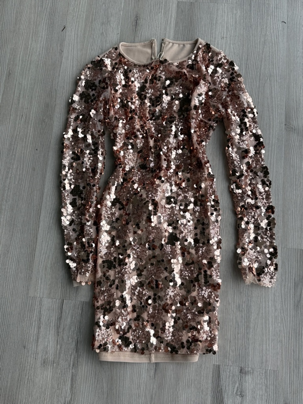 Sequined Long Sleeve Bodycon Dress - Rose Gold boohoo 6